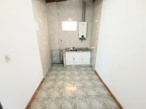 Depto Tipo Casa en Alquiler de 1 dormitorio