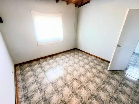 Depto Tipo Casa 2 ambientes con 1 baño