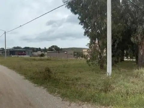 Terreno en Venta 40  mts Fondo