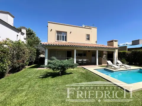Casa en Venta en Luján del Sol, USD 250.000