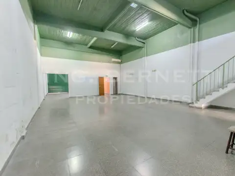 Galpon en Alquiler en Villa Pueyrredon, $ 4.000.000