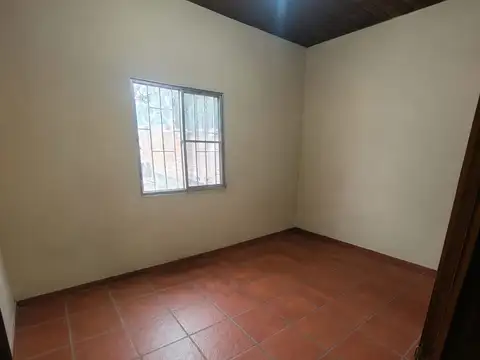 VENTA CASA 4 AMBIENTES PTE DERQUI PILAR