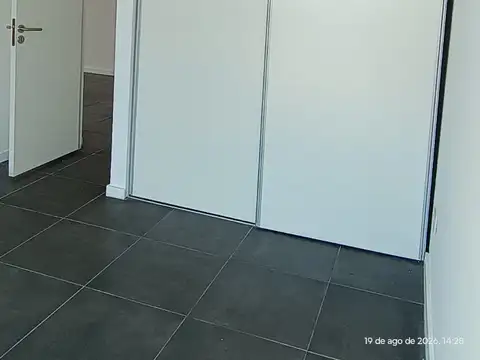 Departamento de 2 dormitorios con balcón aterrazado, parrillero y cochera 1° piso