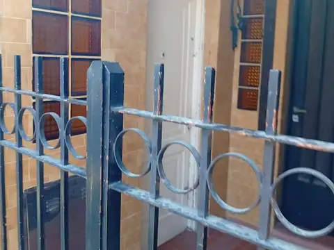 Local en Alquiler en La Plata, $ 450.000