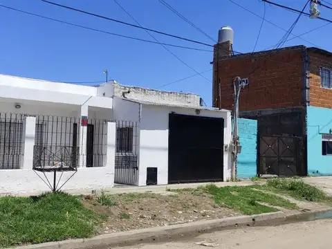 VENTA CASA 3 AMB  PARQUE APTO CRÉDITO JOSÉ C PAZ