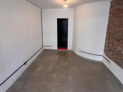 Local en Alquiler en San Fernando Vias  /  Centro, $ 800.000
