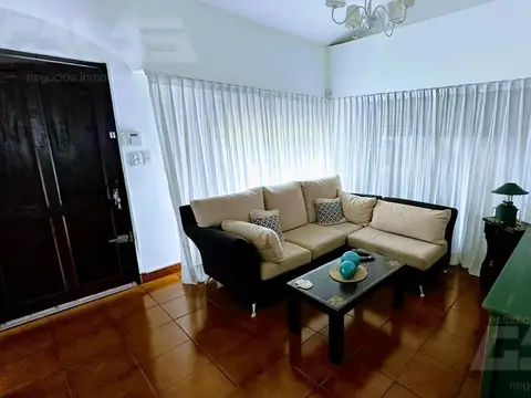 Casa en Venta en Ituzaingó, USD 148.000