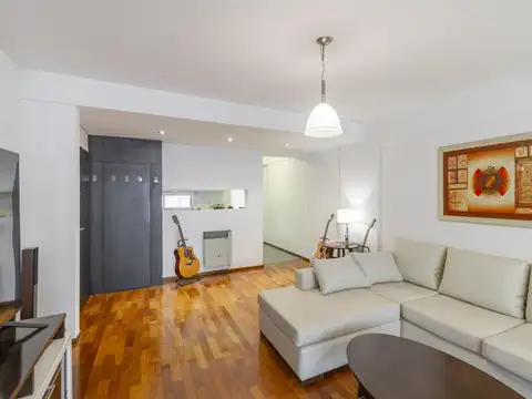 VENTA - Departamento de 2 dormitorios    cochera - Pichincha, Rosario.
