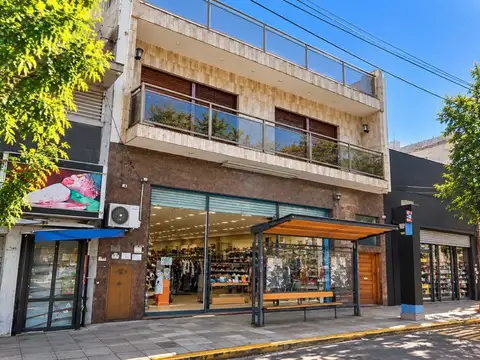 Venta Local comercial con vivienda en Ramos Mejía