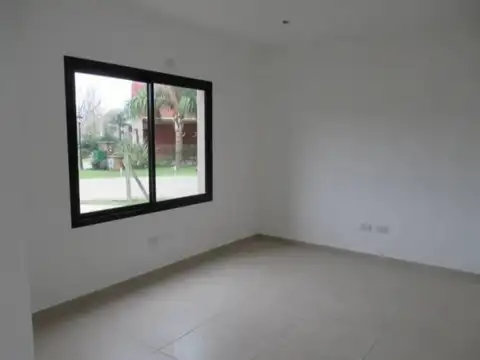 Casa en Venta en La Cañada de Pilar - Los Robles, USD 215.000