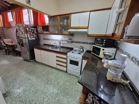 Depto Tipo Casa 4 ambientes con 1 baño