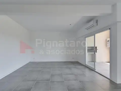 Departamento en Venta en Presidente Derqui, USD 145.000