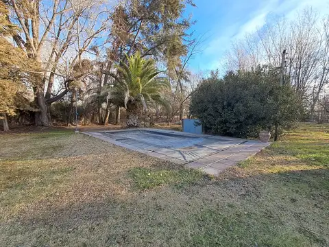 TERRENO CON CASA Y PILETA EN PEDRIEL,LUJÁN DE CUYO