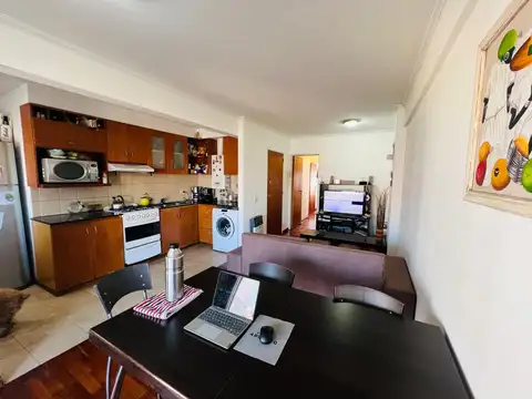 CORRIENTES 2227 ABASTO 2 DORMITORIOS