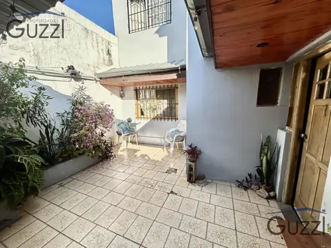 Depto Tipo Casa 4 ambientes con 1 baño