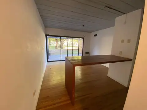 Departamento en Alquiler en Aparts del Pinazo, $ 580.000