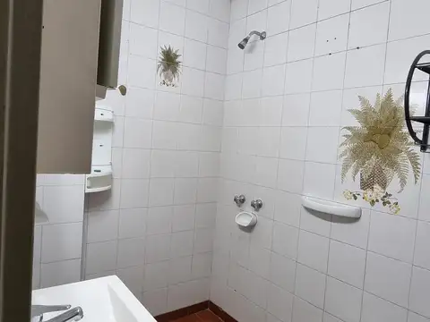 Depto Tipo Casa en Venta 25 años