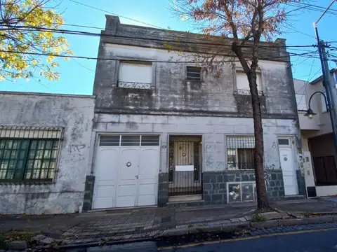 Avenida Constitucion 2000