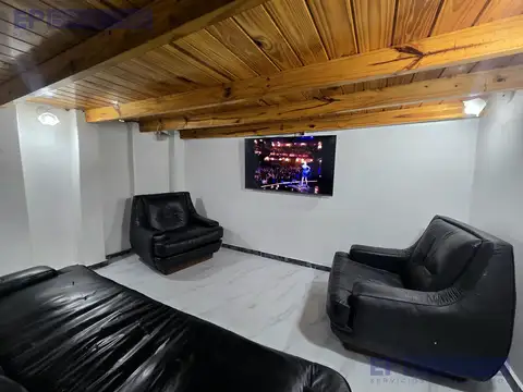 VENTA PH 2 AMB, CON ENTRE PISO, SIN EXPENSAS, BARRACAS
