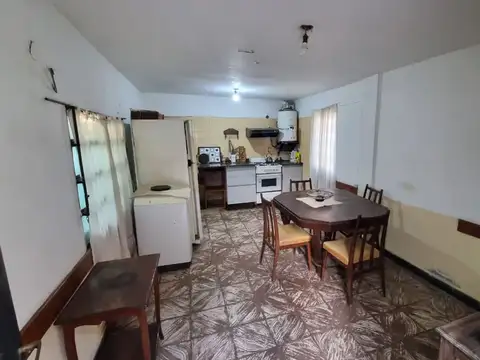 CASA DE PASILLO EN VENTA 2 DORMITORIOS BELGRANO