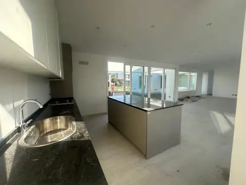 PROPIEDAD A ESTRENAR EN PRADOS DEL OESTE