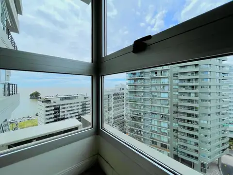 Departamento en VENTA de 2 ambientes en STAR TOWER OLIVOS con COCHERA y BAULERA