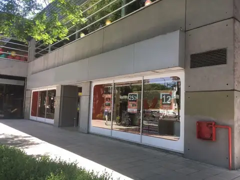 Av. del Libertador 13800