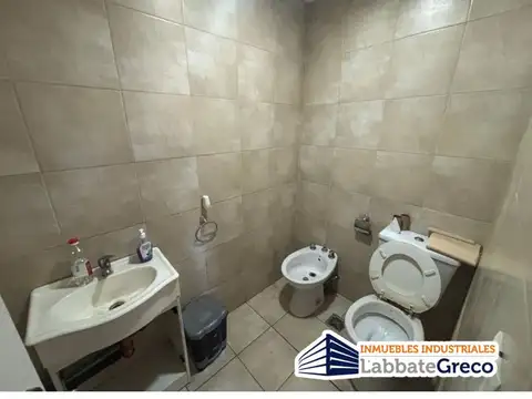 Galpon en Venta en Villa Maipu, USD 249.000