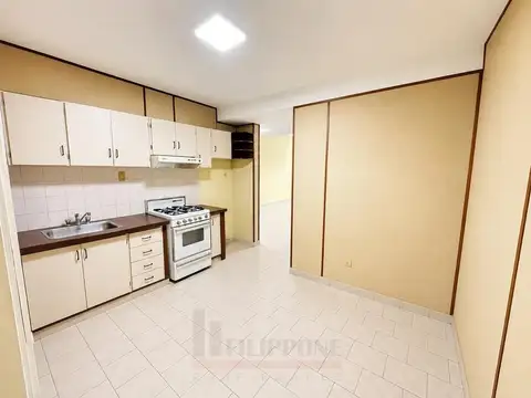 Depto Tipo Casa 4 ambientes con 2 baños