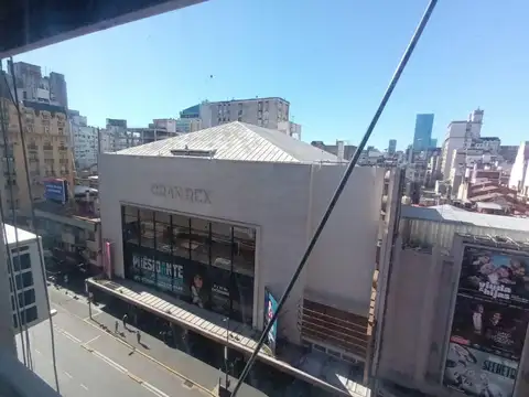 Alquiler Monoambiente Luminoso en el Corazón de Buenos Aires – A metros del Obelisco y Puerto Madero