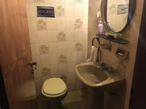 Casa en Venta en Adrogue, USD 230.000