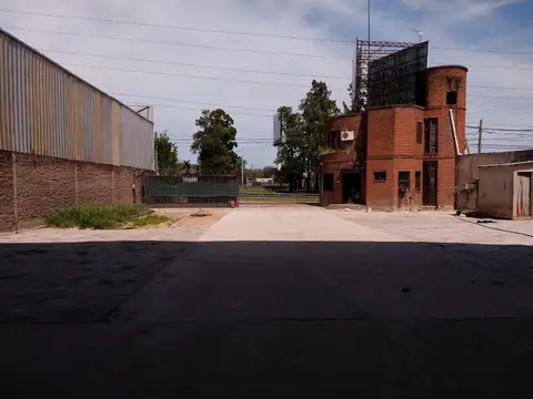 Galpon en Alquiler 100  mts Fondo