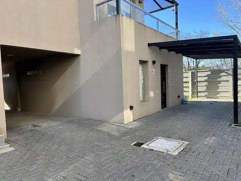 GREEN VILLAGE, VENTA DEPARTAMENTO 2 AMBIENTES CON RENTA .