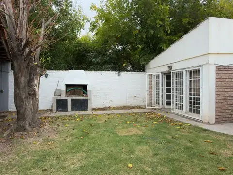 Casa en Alquiler 51 años