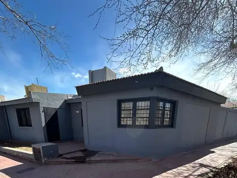 CASA ALQUILER 3 DORMITORIOS B CIRSUBDOZ  LAS HERAS