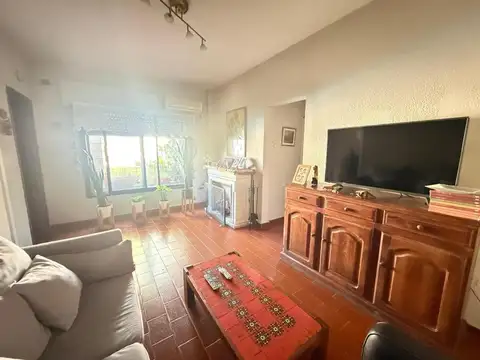 Depto Tipo Casa en Venta 35 años