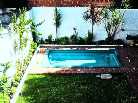 Casa 4 ambientes con 3 baños