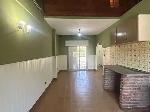 Depto Tipo Casa en Venta en Monte Grande, USD 66.000