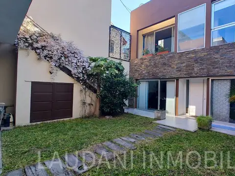 Casa 3 ambientes con 4 baños