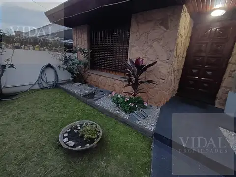 Casa venta luminosa con garage El Casco Pacheco