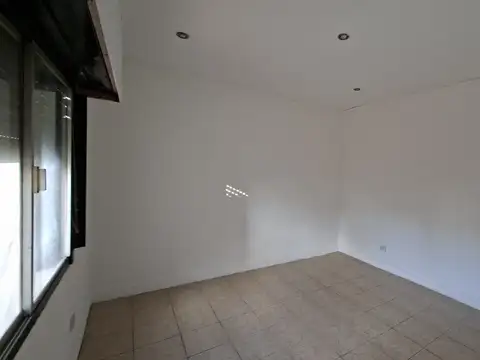 Depto Tipo Casa en Alquiler de 2 dormitorios