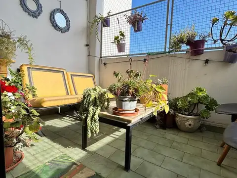 3 ambientes con balcón