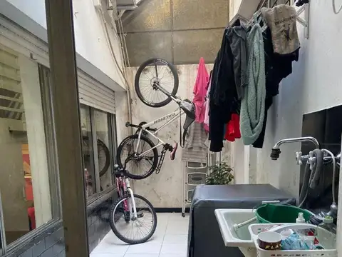 Depto Tipo Casa en Venta de 3 ambientes
