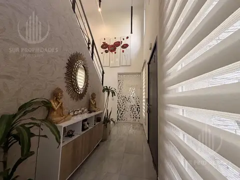 Casa en Venta en Solar Del Bosque, USD 380.000