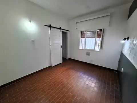   RESERVADO  3 AMB  PATIO Y TERRAZA   SIN EXP  