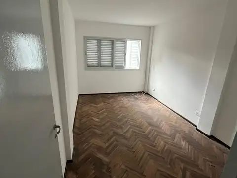 Departamento en Alquiler en Barrio España y Hospitales, $ 480.000