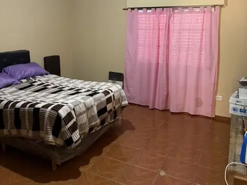 Alquiler Casa 3 ambientes C. Madero Impecable 