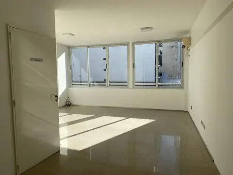 Oficina Monoambiente con 1 baño