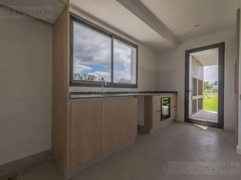 Casa en Venta al Noroeste