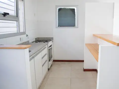 Departamento en Alquiler en San Carlos, $ 800.000